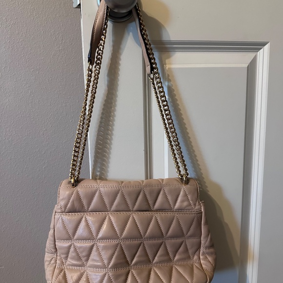 Michael Kors - Picture 2 of 3